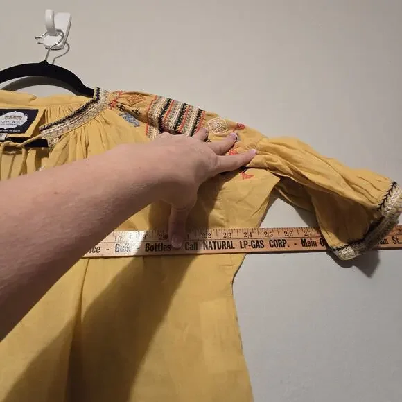 ALAMWAR Anthropologie Peasant Top Womens SM Gold Embroidery Tassel Boho Festival - Picture 12 of 13